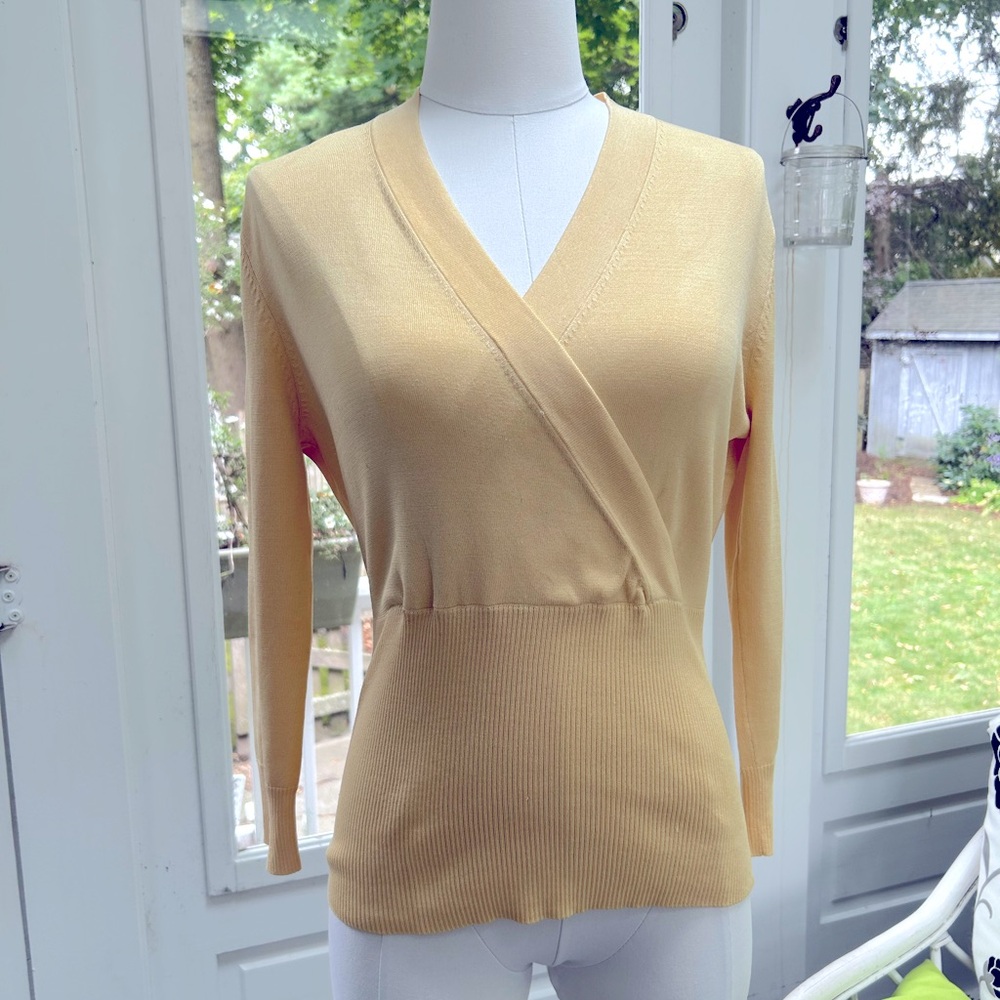 Talbots Yellow Cross Fabric V Neck Long Sleeve High Rib Waist Sweater